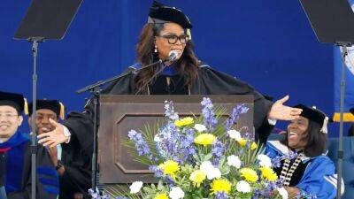 Oprah Winfrey - Oprah gives commencement speech at alma mater Tennessee State University - fox29.com - state Tennessee - city Nashville, state Tennessee