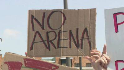 Hundreds turn out in protest against proposed 76ers arena near Chinatown - fox29.com - Usa - city Center - city Chinatown