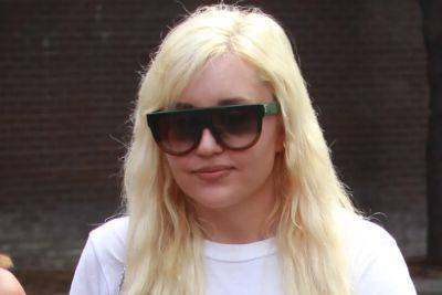 Amanda Bynes - Amanda Bynes Detained By Police, Evaluated For Mental Health Amid Ongoing Struggles - etcanada.com - Los Angeles