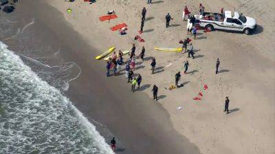 Swimmers rescued at Jersey Shore beach; 1 dead - fox29.com - state New Jersey - Jersey