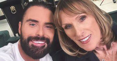 Vernon Kay - Steve Wright - Rylan Clark Neal - Rylan Clark's mum Linda embraces New Year's Eve after 'tough year' following accident - ok.co.uk - Spain