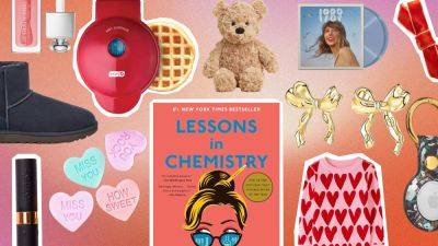 50 Best Valentine's Day Gifts for Daughters 2024 - glamour.com