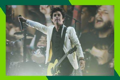 Billie Joe - Billie Joe Armstrong - We found the cheapest tickets for all 27 Green Day ‘Saviors’ concerts - nypost.com - New York - Usa