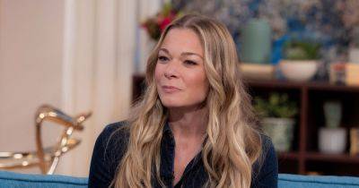 LeAnn Rimes reveals surgery to remove pre-cancerous cells after abnormal smear test - ok.co.uk - Usa