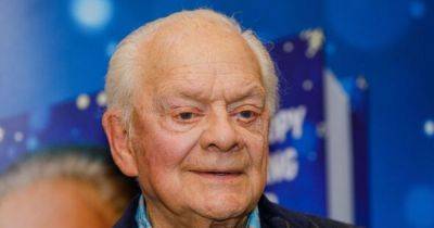 David Jason - Will I (I) - Sir David Jason issued 'uncomfortable' warning as he opens up on 'terrifying' health battle - manchestereveningnews.co.uk