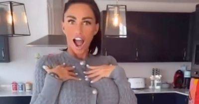 Katie Price - 'See the ankle's fine now!' - Katie Price seen dancing at home days after wheelchair snaps - ok.co.uk - Turkey - Cyprus