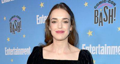 Elizabeth Henstridge Cast in 'Superman & Lois' Final Season as [SPOILER]'s Daughter! - justjared.com