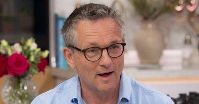 Michael Mosley - Dr Michael Mosley reveals how much and when to drink your coffee so it provides three health benefits - including burning calories - manchestereveningnews.co.uk - Britain