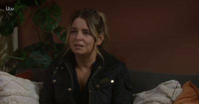Gemma Atkinson - Charity Dingle - Emmerdale fans spot 'annoying' detail in Charity therapy scenes as they say same thing about actress - manchestereveningnews.co.uk