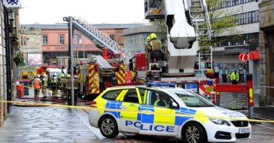 Emergency services race to busy Paisley street after reports of building on fire - dailyrecord.co.uk - Scotland