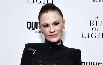 Anna Paquin battles health issues to walk red carpet with cane - nme.com - New Zealand