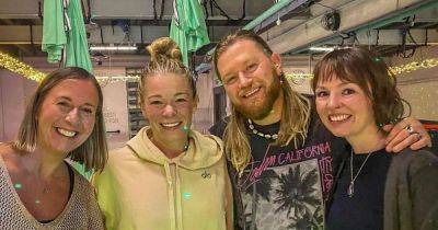 LeAnn Rimes pays visit to Salford wellness studio - manchestereveningnews.co.uk - Usa - state Mississippi - city Manchester - Jackson, state Mississippi - city Well