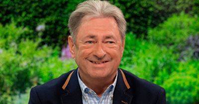 Alan Titchmarsh - Charles Iii III (Iii) - Inside Alan Titchmarsh's life with rarely-seen wife and family as he battles deadly disease - dailyrecord.co.uk - Britain - county Hampshire - county Isle Of Wight