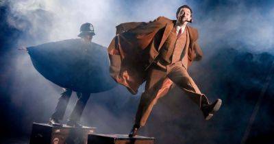 It may be The 39 Steps but 139 characters give the tiny cast a big hill to climb - dailyrecord.co.uk