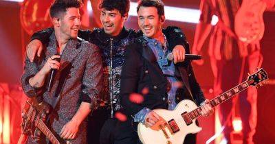 Kevin Jonas - Jonas Brothers singer, 36, diagnosed with cancer - ok.co.uk
