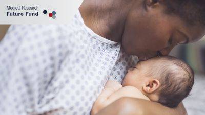 Helping newborn babies to start breathing - health.gov.au - Australia