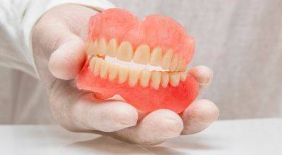 What are Permanent Dentures and How to Choose the Right One for You? - lifecoachcode.com