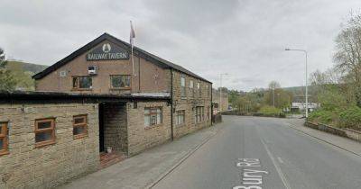 Man rushed to hospital after being stabbed in mass brawl outside pub - manchestereveningnews.co.uk