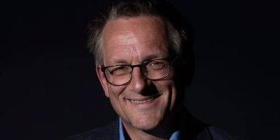 Michael Mosley - Michael Mosley, British TV Doctor, Found Dead at 67 After Going Missing on Vacation - justjared.com - Britain - Greece