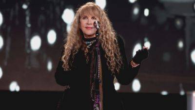 Stevie Nicks details ‘crazy’ medical emergency that led to postponed shows - foxnews.com - Scotland - city Manchester - county Early