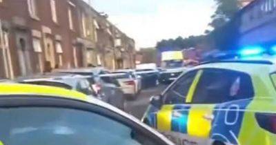 Major police presence as woman rushed to hospital with man arrested - manchestereveningnews.co.uk - city Manchester - county Oldham - county Pitt