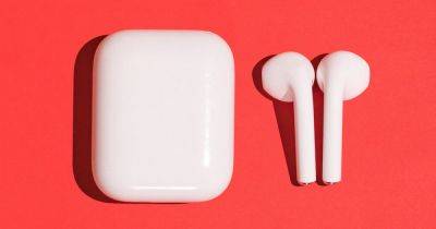 Experts ask 'when you last cleaned your AirPods' in alarming ear infection warning - manchestereveningnews.co.uk